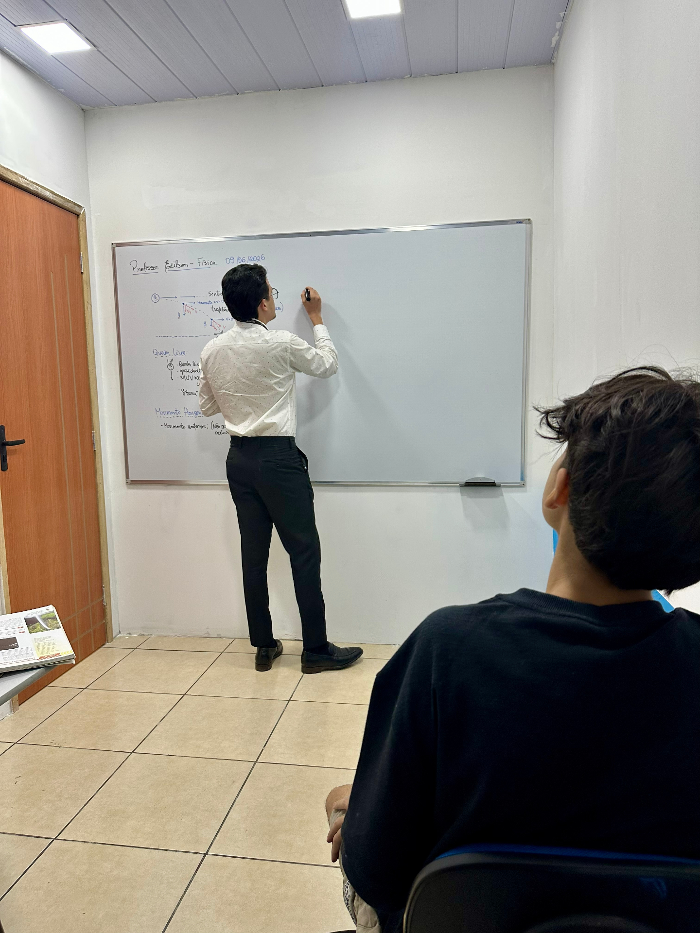 Professor Edilson — Física